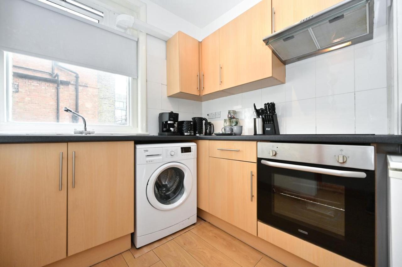 Carnaby & Oxford Street - Central Soho - One Bedroom - Double Bed & Sofabed Londres Extérieur photo