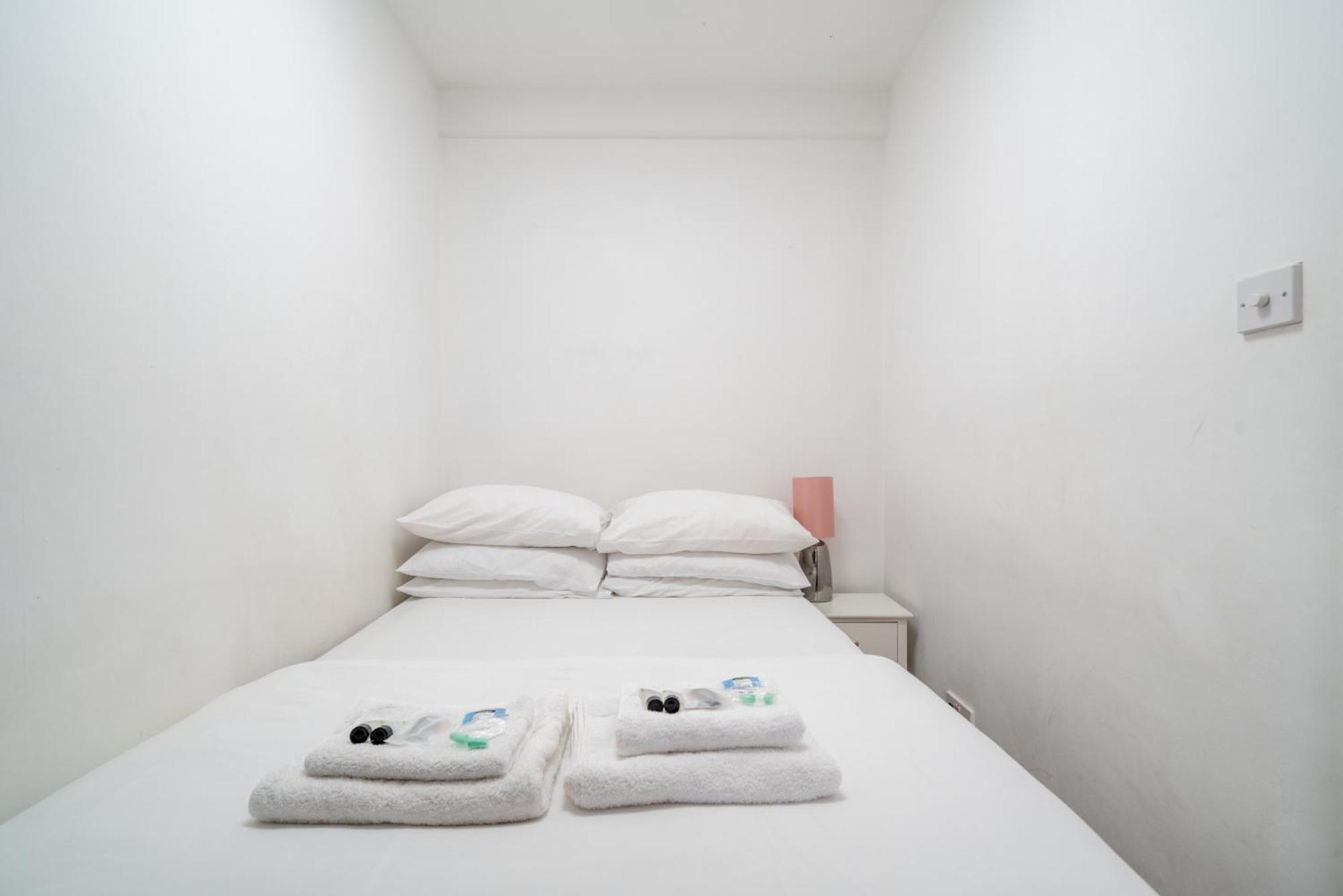 Carnaby & Oxford Street - Central Soho - One Bedroom - Double Bed & Sofabed Londres Extérieur photo