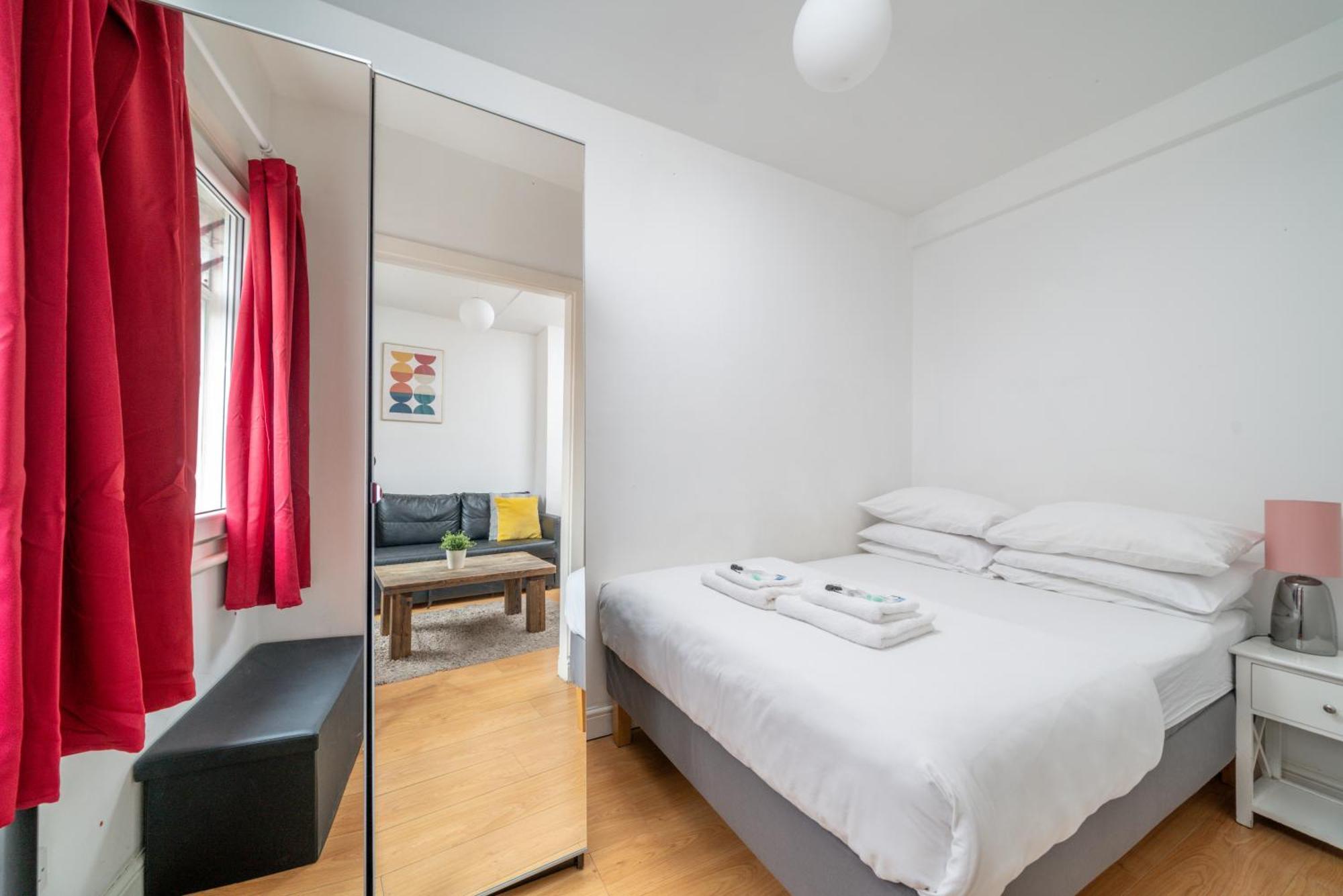 Carnaby & Oxford Street - Central Soho - One Bedroom - Double Bed & Sofabed Londres Extérieur photo