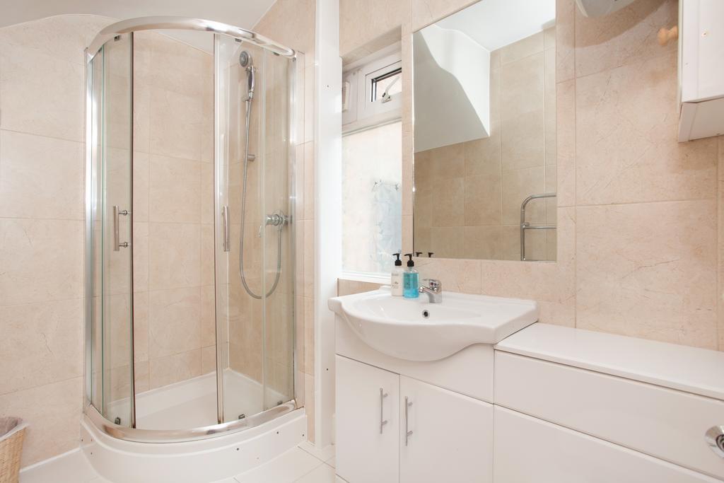 Carnaby & Oxford Street - Central Soho - One Bedroom - Double Bed & Sofabed Londres Extérieur photo